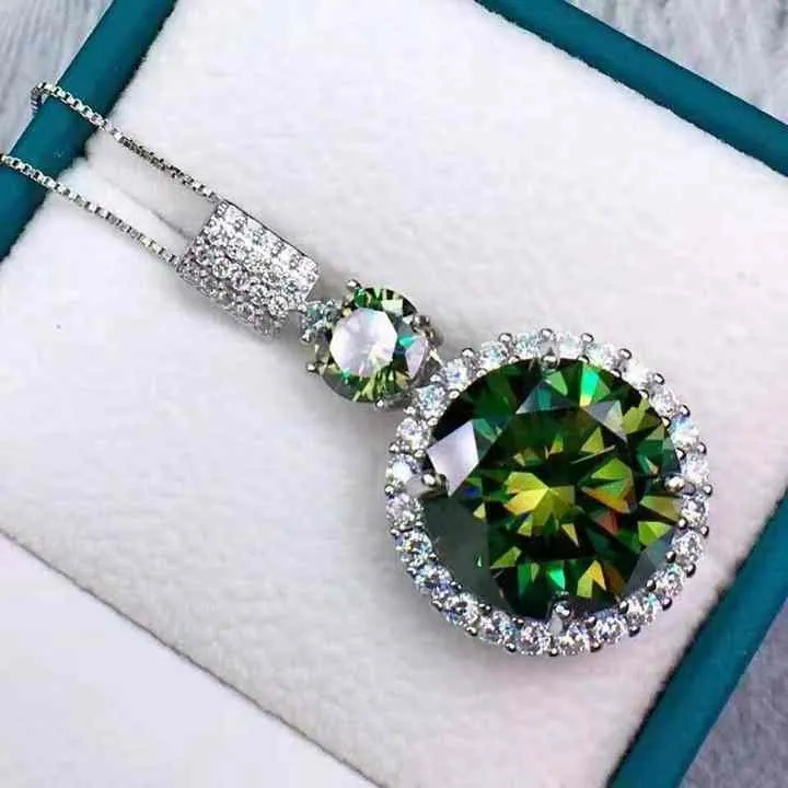 قلادة من الفضة-silver necklace