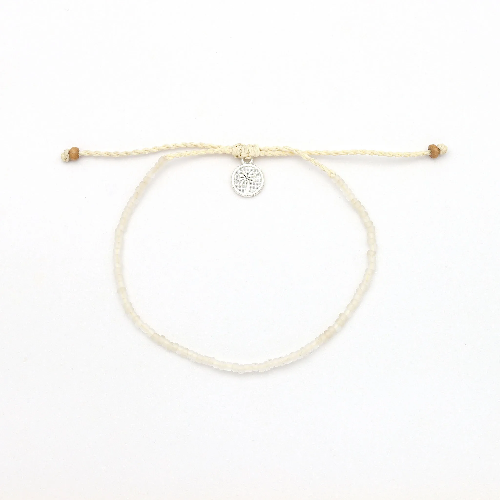Alona Beach Shell Bracelet Set