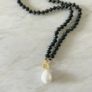 Black Spinels Necklace | Luxurious Faceted Design with Freshwater Pearl Accent | By Pearly Girls