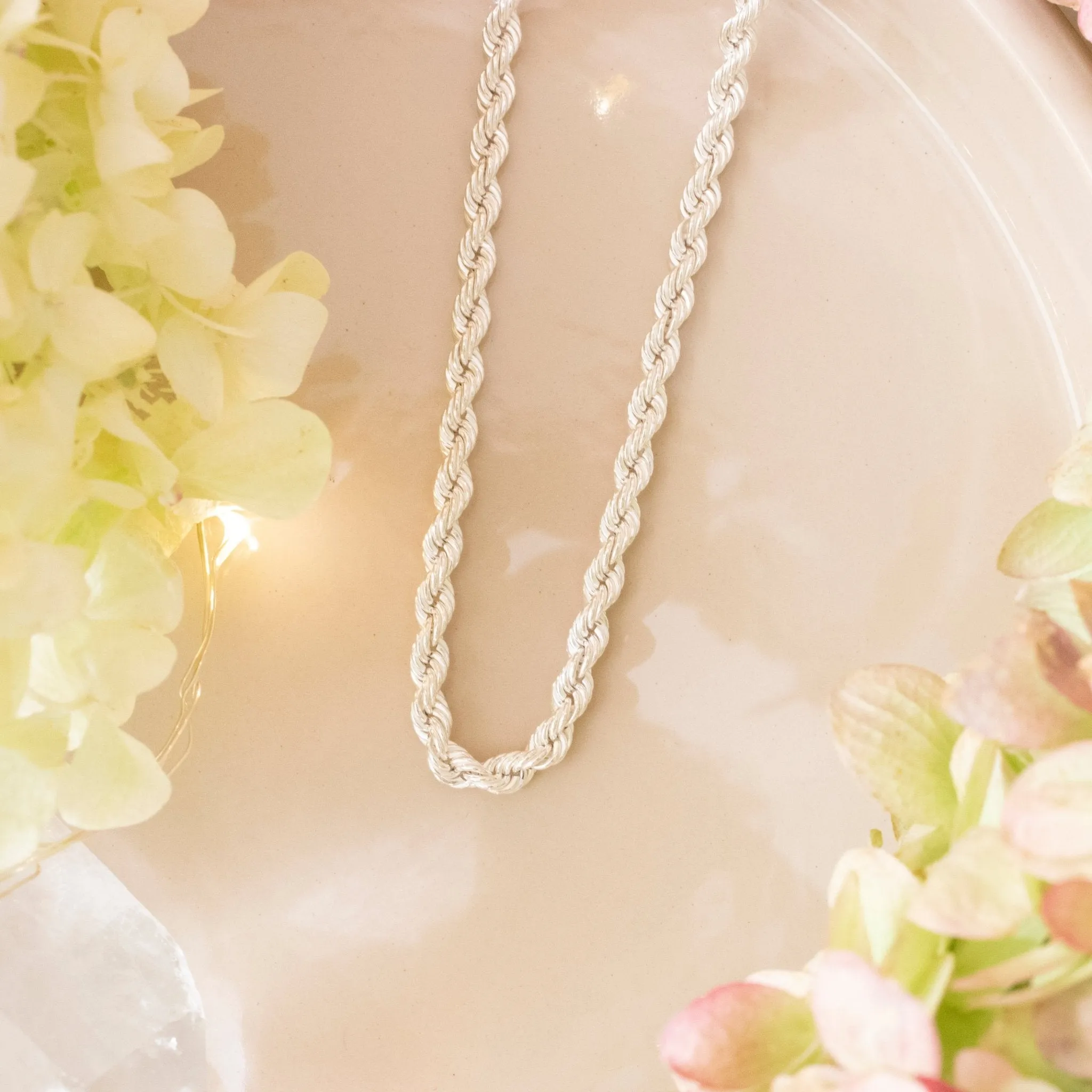FRAICHE INSPIRE LUXE ROPE NECKLACE - SILVER
