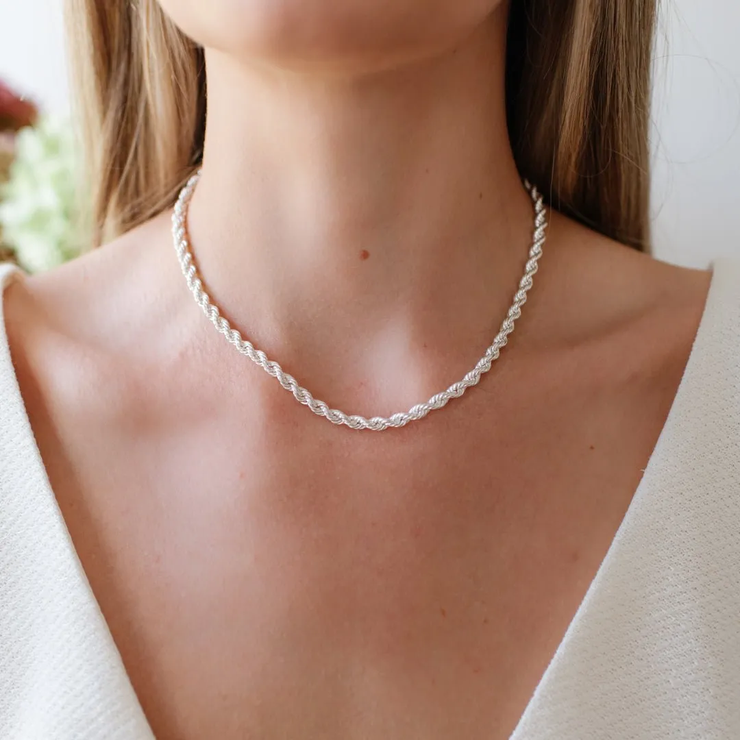 FRAICHE INSPIRE LUXE ROPE NECKLACE - SILVER