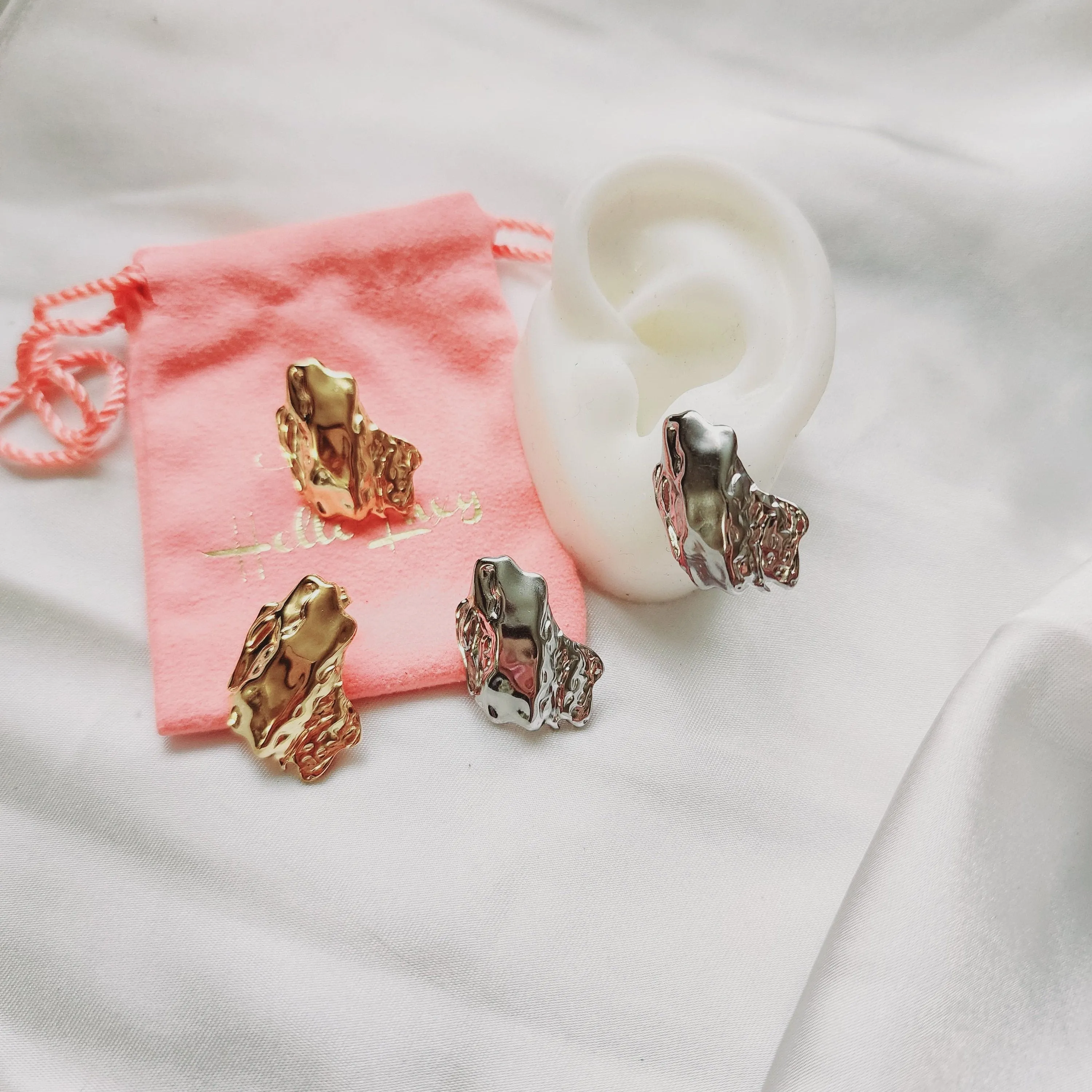 Meteorito Earrings