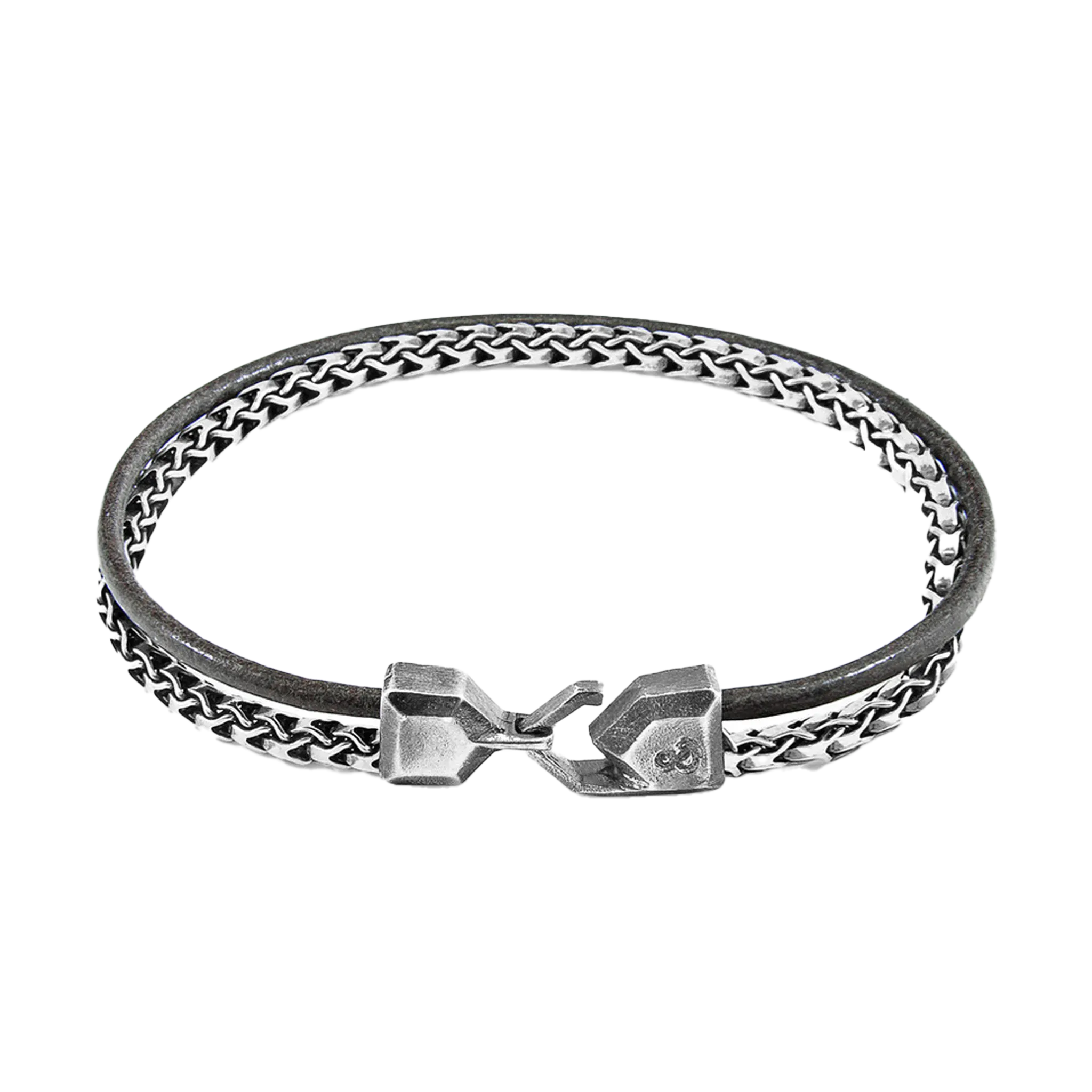 Shadow Grey Bowspirit Mast Silver and Round leather Bracelet